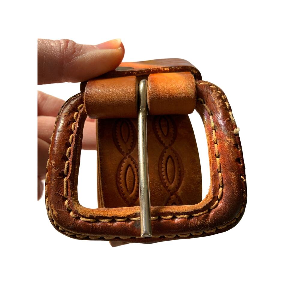 Mens Brown Embossed Leather Design  Belt  Size 38 Z5